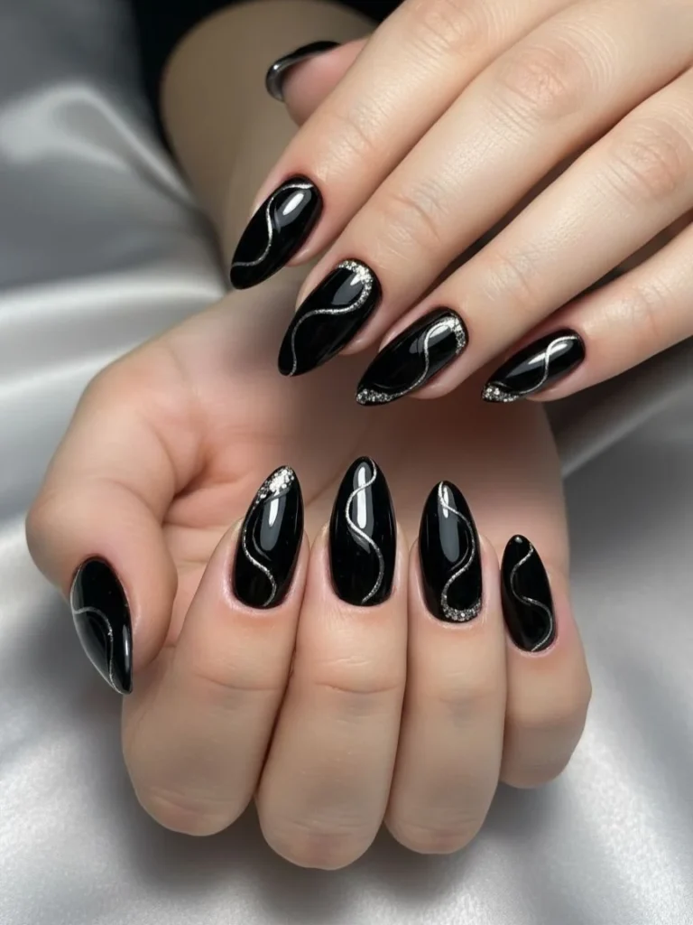Black Silver Swirl Dark Nail 