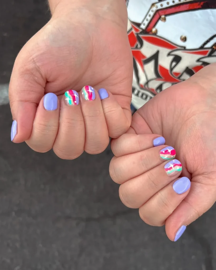 Lavender Neon Swirl Accent Short Nails