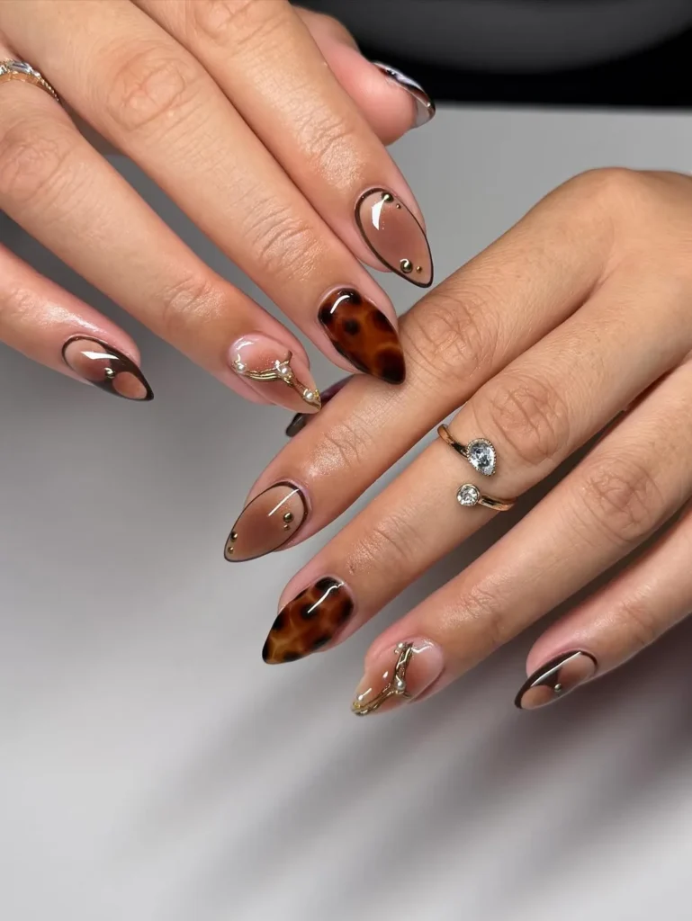 Tortoiseshell Gold Branch Charm Nails