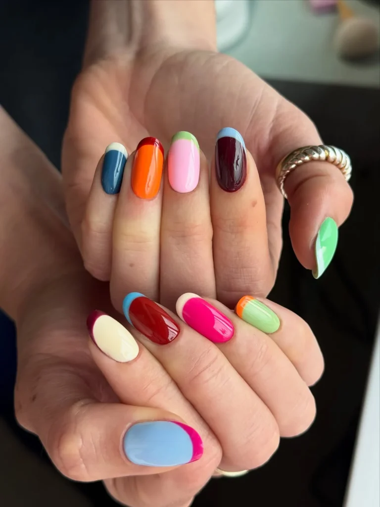 Glossy Gel French Tip That Lasts
